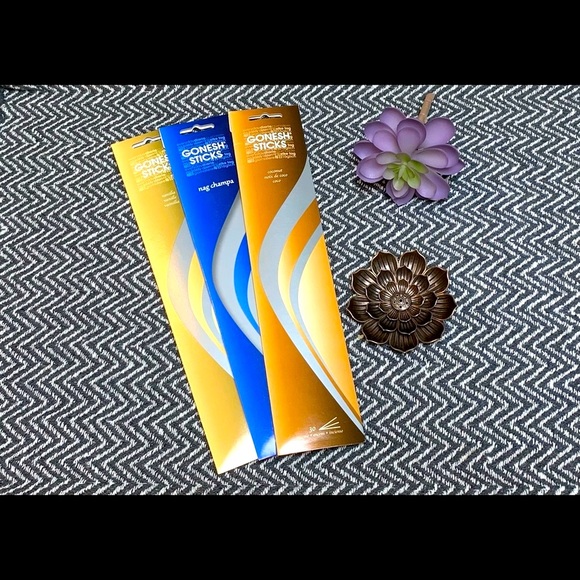 💕 Gonesh Lotus Flower Incense Set 📿 - Picture 2 of 2